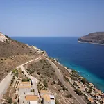Trapela Luxury 4*