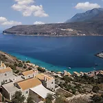 Hotel Trapela Luxury