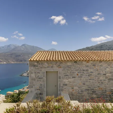 Hotel Trapela Luxury Limeni