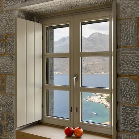 Hotel Trapela Luxury