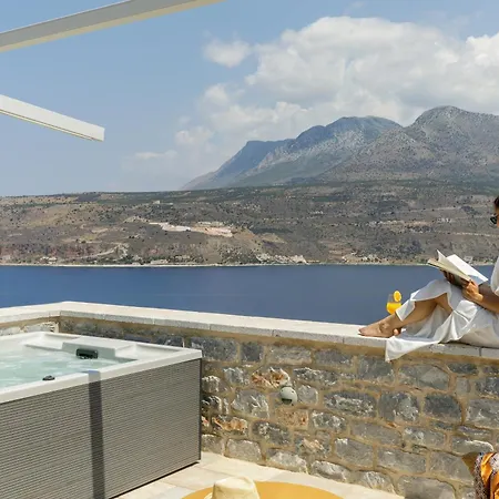 Trapela Luxury 4*