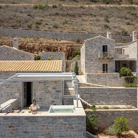 Trapela Luxury 4*