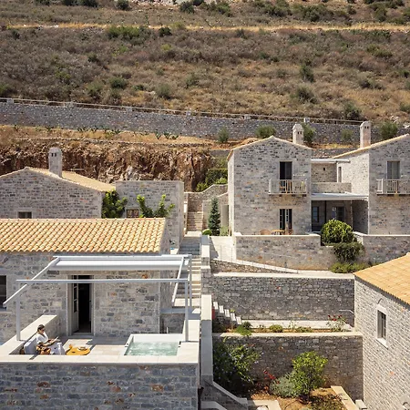 Hotel Trapela Luxury