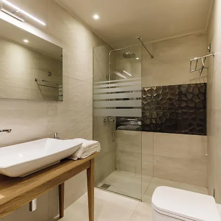 Trapela Luxury 4* Liménion