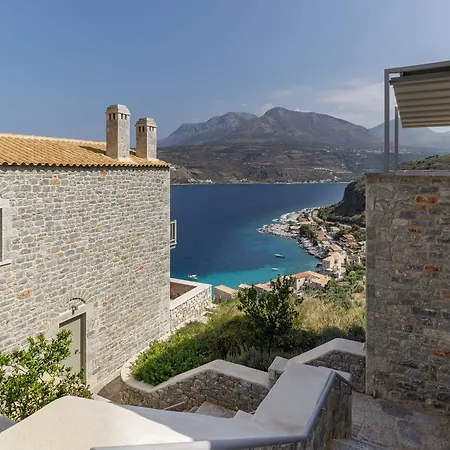 Hotel Trapela Luxury Limeni