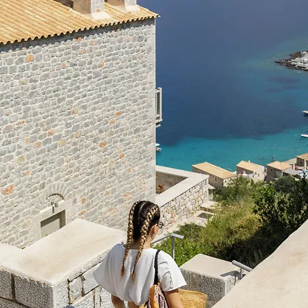 Hotel Trapela Luxury 4*