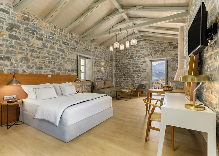 Trapela Luxury 4* Лимени